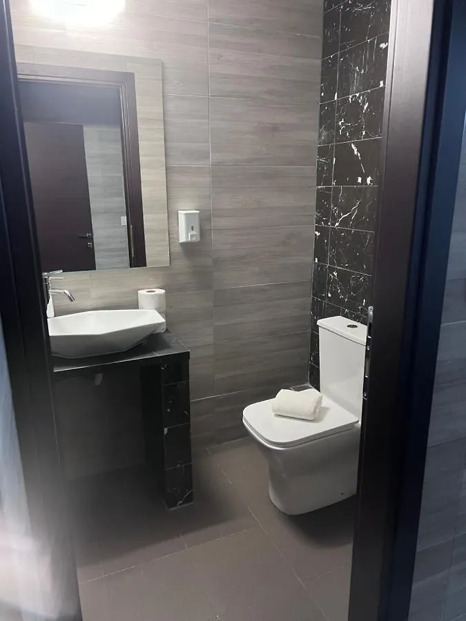 Jacuzzi Suites 2 Soluň Apartmán